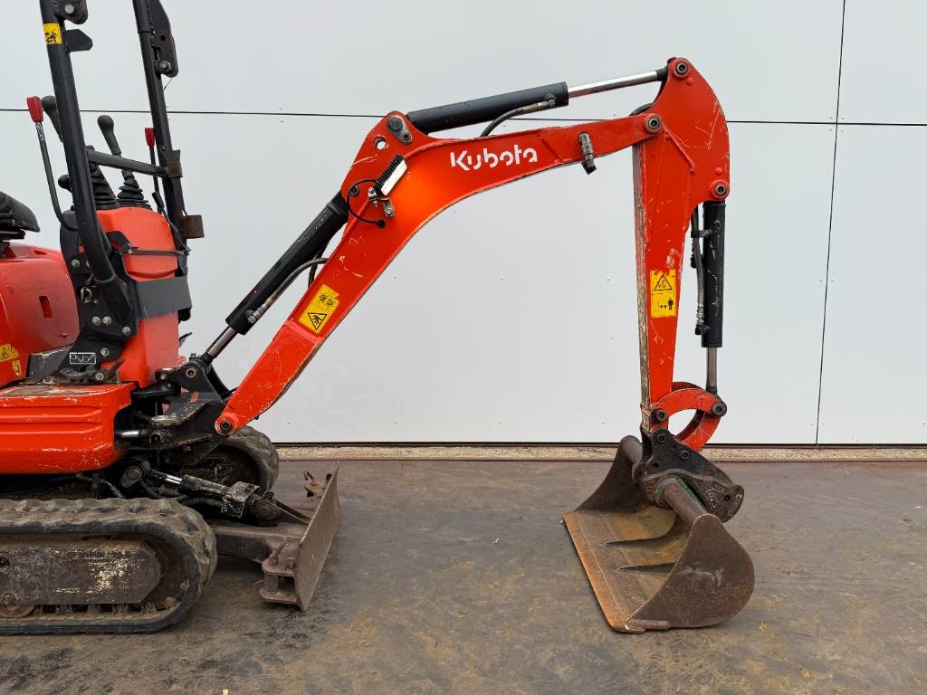 Kubota U10-3 - Hydr. Undercarriage / Hammer Lines
