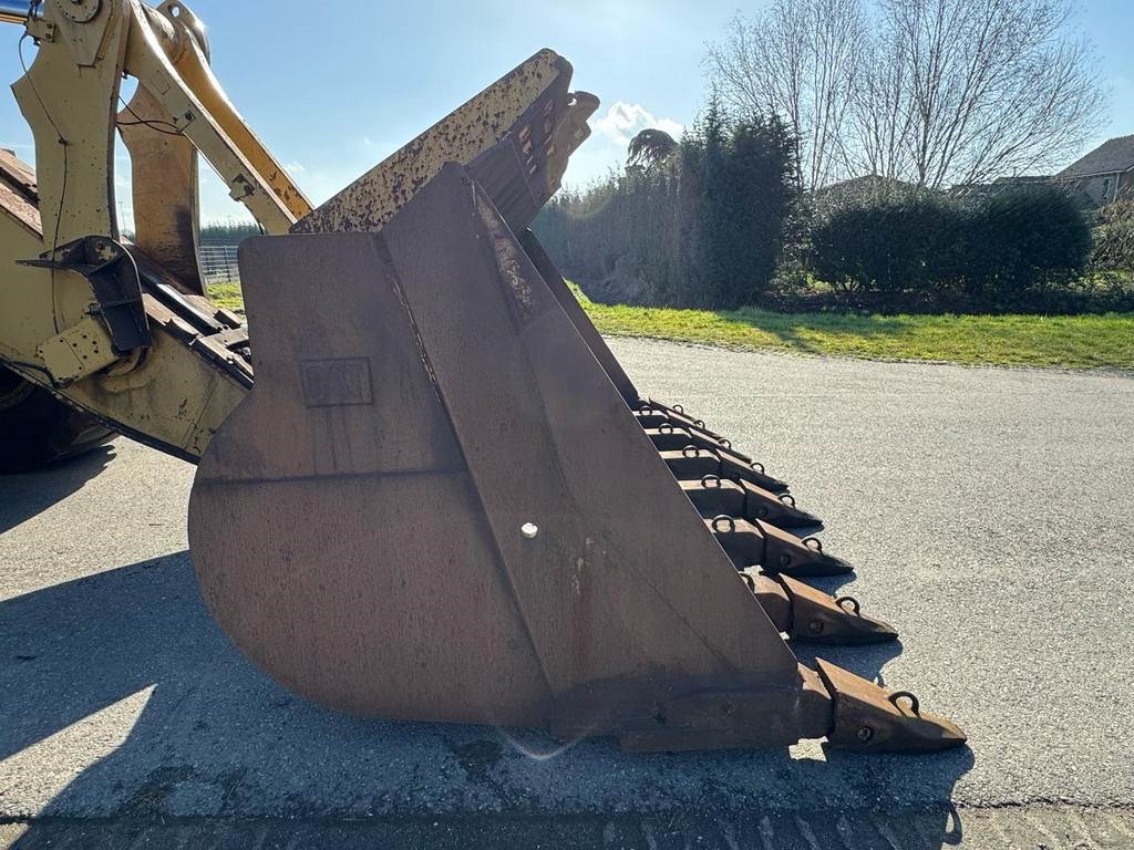 CAT 988H