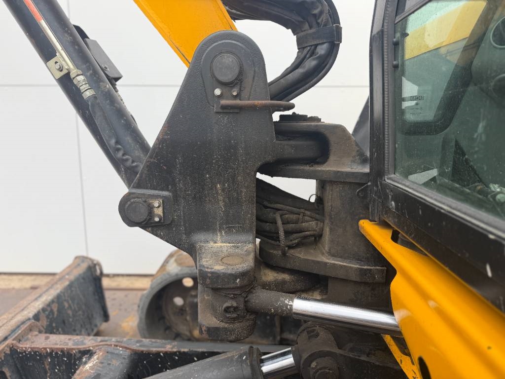 JCB 86C-1 - Hammer Lines / Quick Coupler