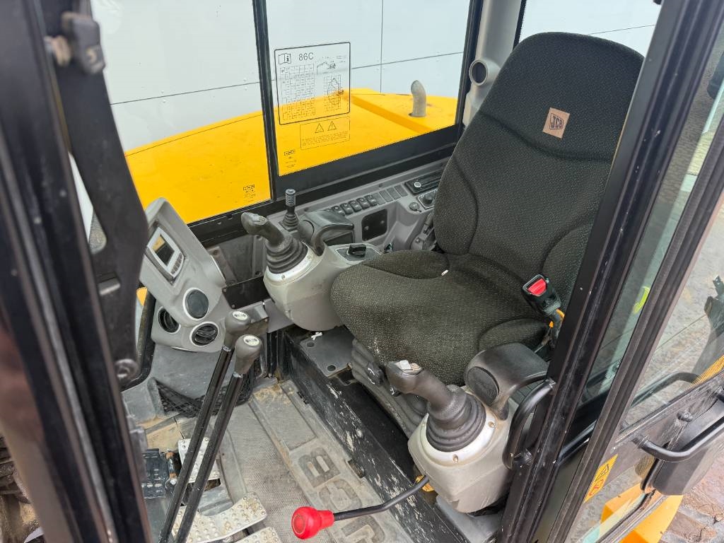 JCB 86C-1 - Hammer Lines / Quick Coupler