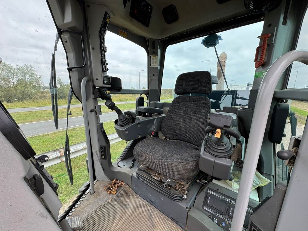 CAT 140M