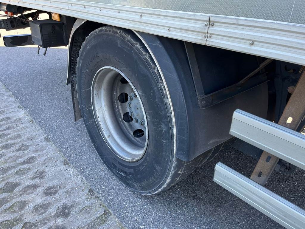 Mercedes-Benz Antos 1836 4x2