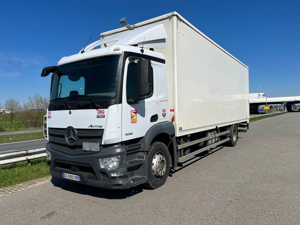 Mercedes-Benz Antos 1836 4x2