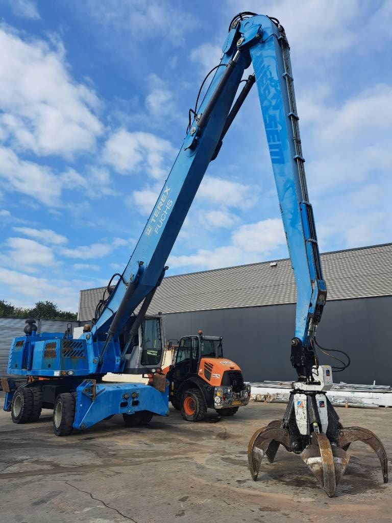 Fuchs MHL360D with low hour engine + grapple