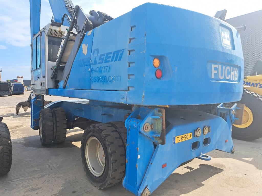 Fuchs MHL360D with low hour engine + grapple