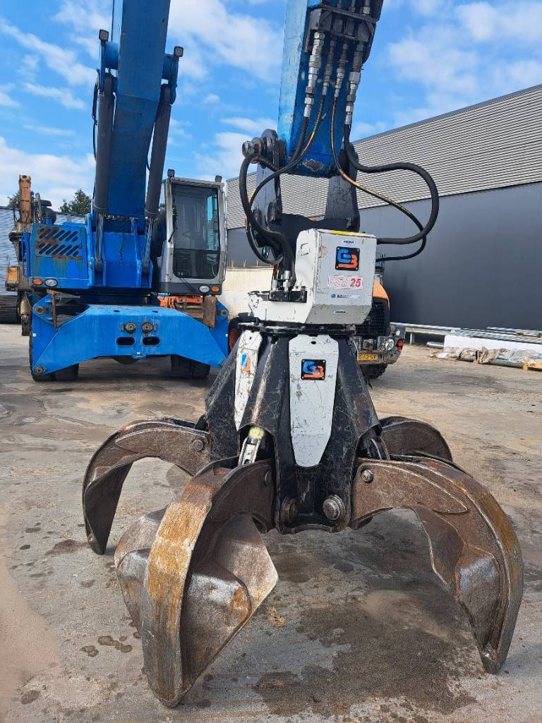 Fuchs MHL360D with low hour engine + grapple