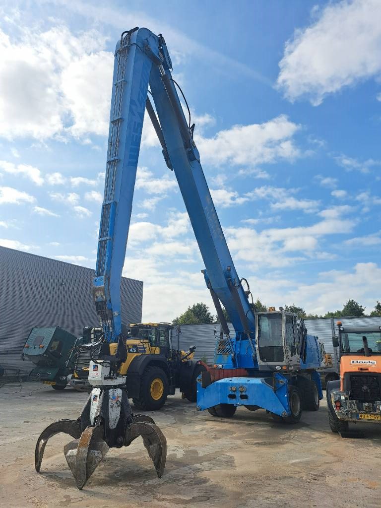 Fuchs MHL360D with low hour engine + grapple