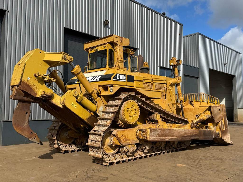 CAT D10N