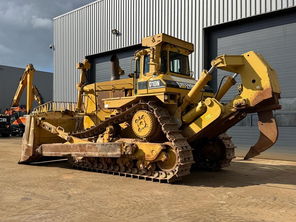 CAT D10N