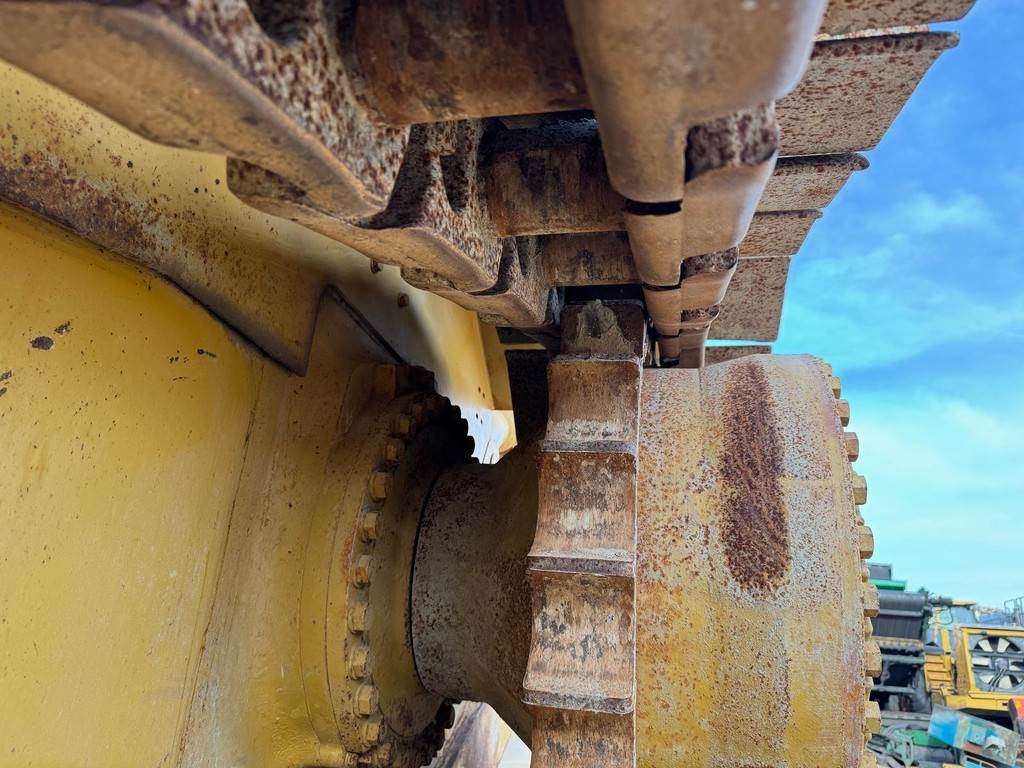 CAT D10N