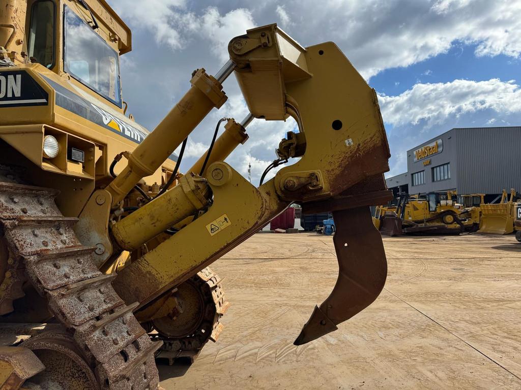 CAT D10N