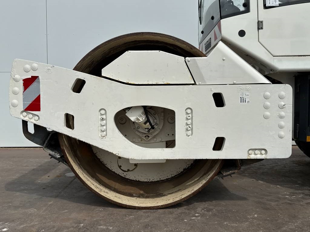 Bomag BW213DH-4 - Extra Vibrating Plate / EVIB/BVC