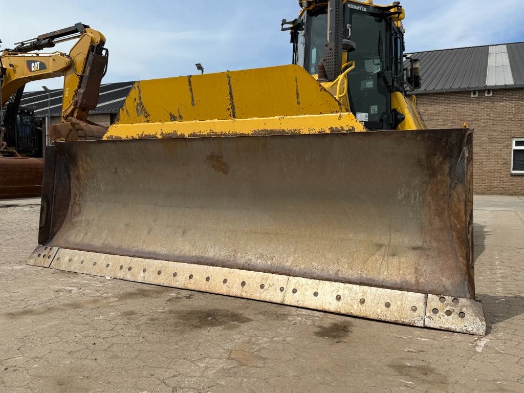 Komatsu D61PXi-24 - Topcon 3D GPS / Folding Blade / Camera