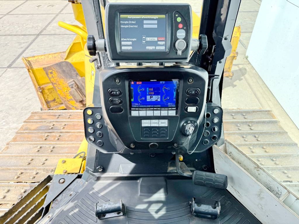 Komatsu D61PXi-24 - Topcon 3D GPS / Folding Blade / Camera