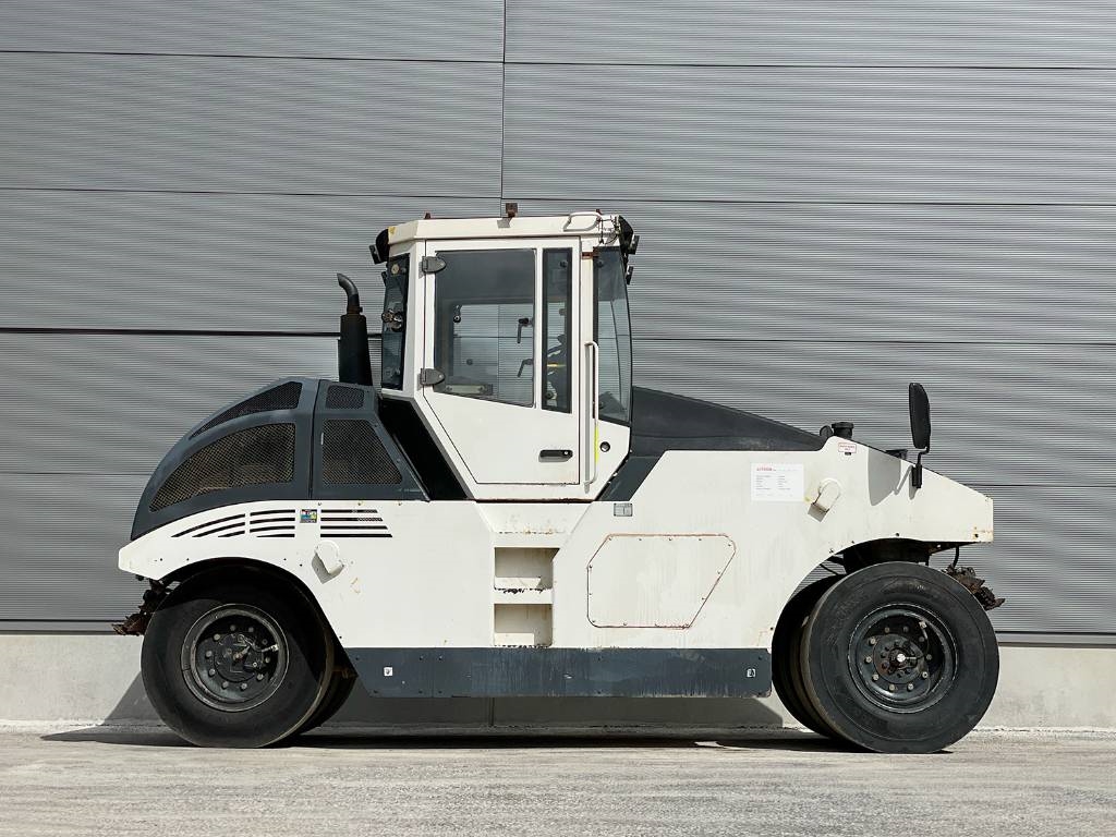 Bomag BW 24 RH