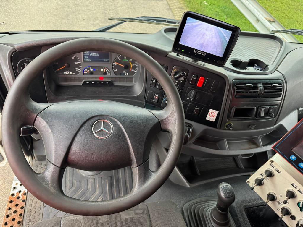 Mercedes-Benz Axor 2533 6x2x4 Rincheval Bitumensprayer / chip sp