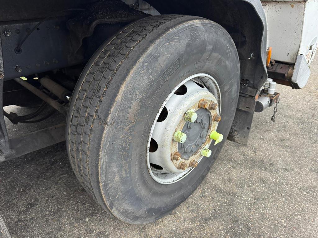 Mercedes-Benz Axor 2533 6x2x4 Rincheval Bitumensprayer / chip sp