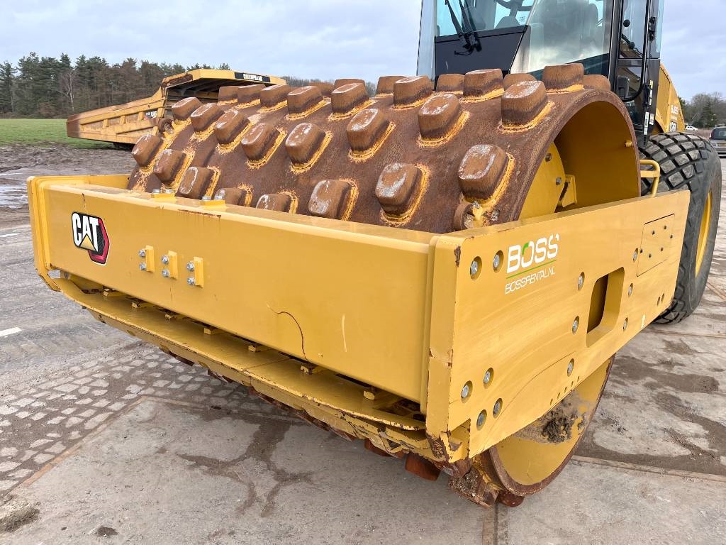 CAT CS66B - Excellent Condition / Low Hours / CE