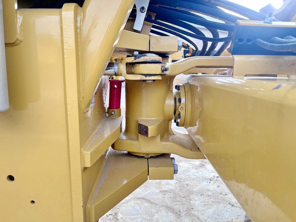 CAT CS66B - Excellent Condition / Low Hours / CE