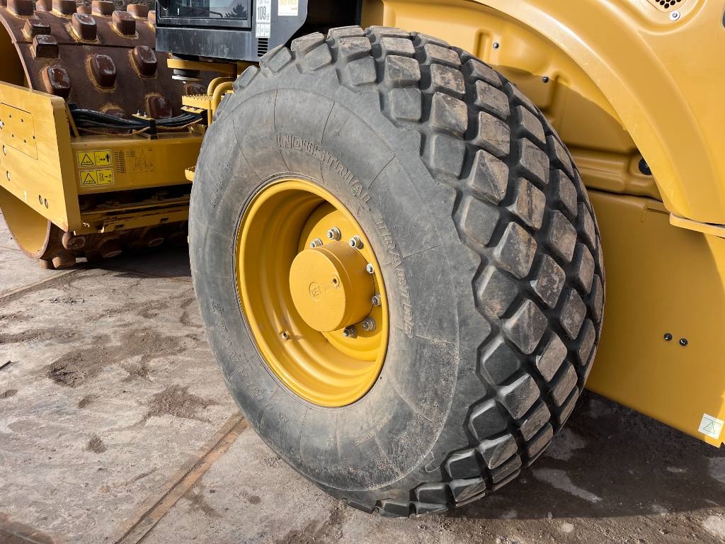 CAT CS66B - Excellent Condition / Low Hours / CE