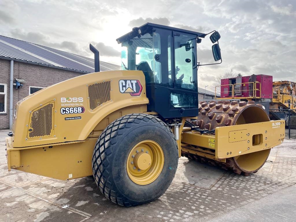 CAT CS66B - Excellent Condition / Low Hours / CE