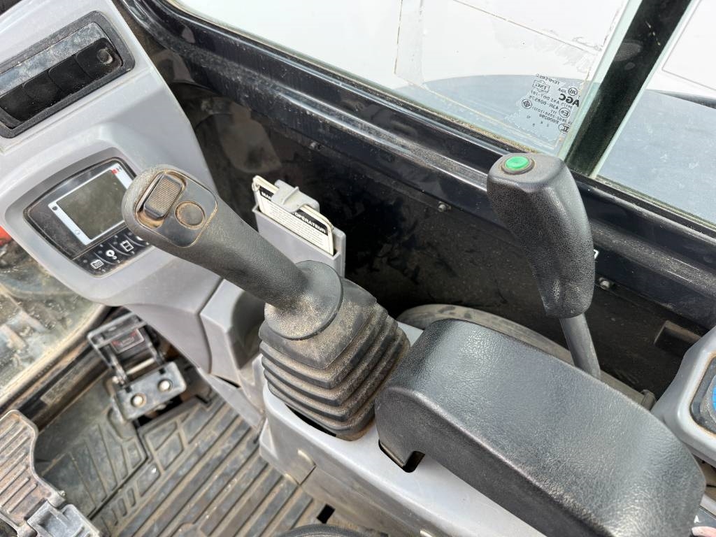 Kubota KX037-4 - Hammer Lines / Quick Coupler