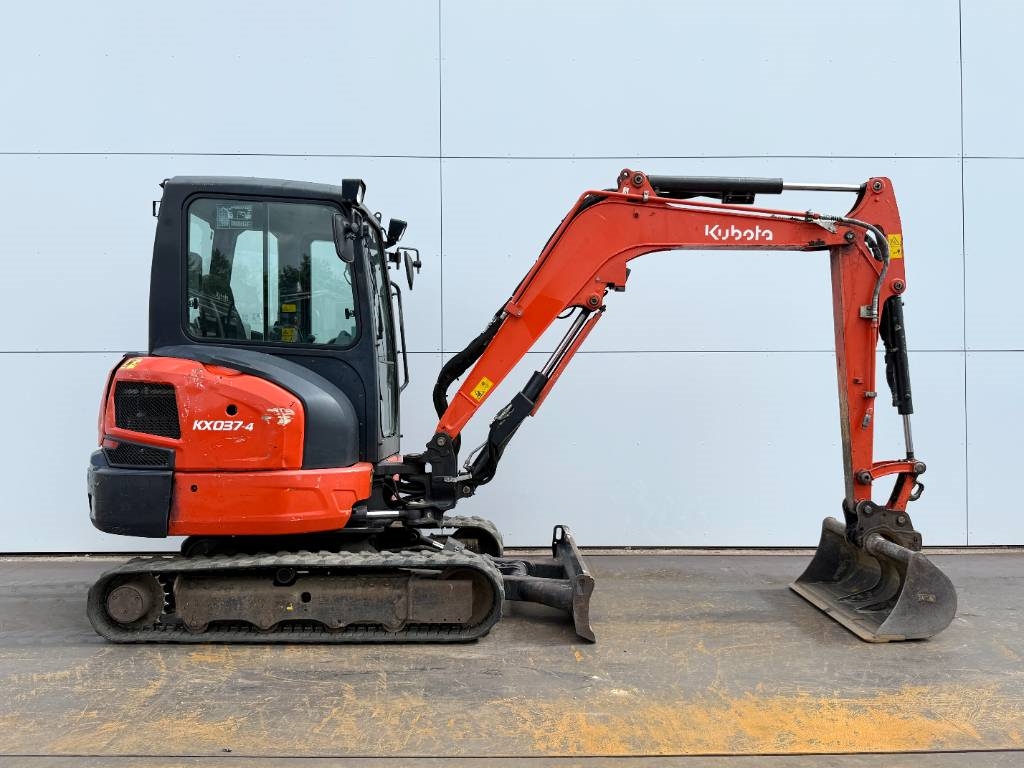 Kubota KX037-4 - Hammer Lines / Quick Coupler