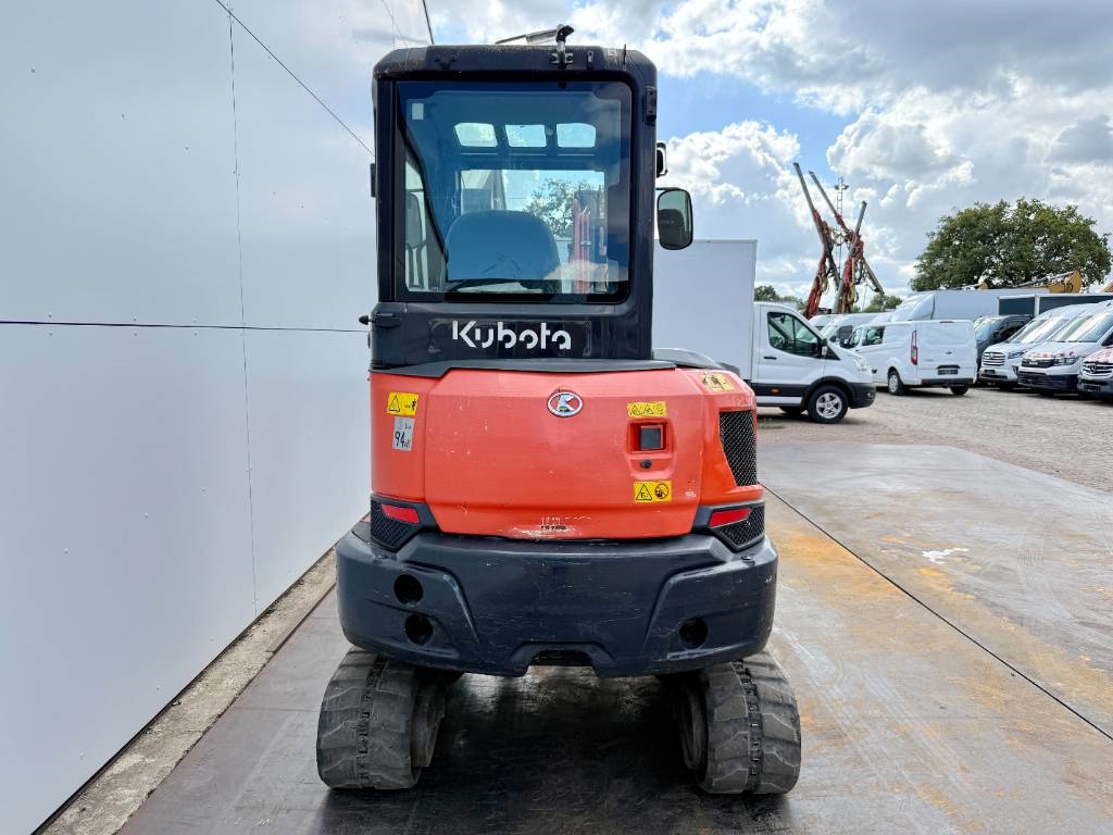 Kubota KX037-4 - Hammer Lines / Quick Coupler