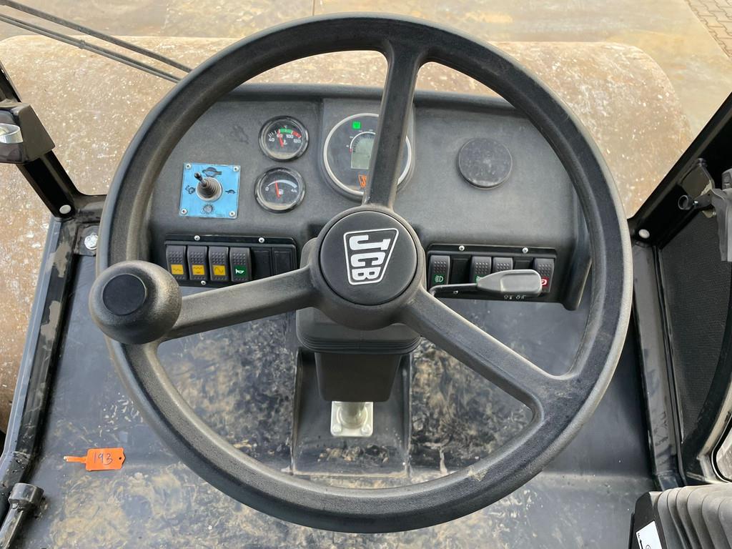 2025 JCB VM166D-45606676