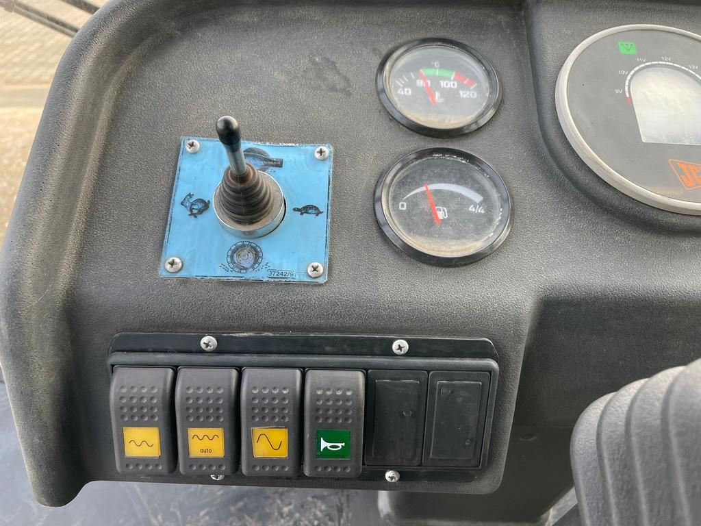 2025 JCB VM166D-45606680