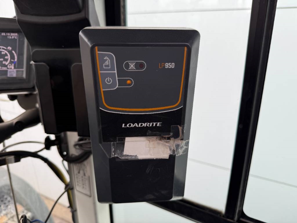 Liebherr L550 X-Power - Quick Coupler / Automatic Greasing