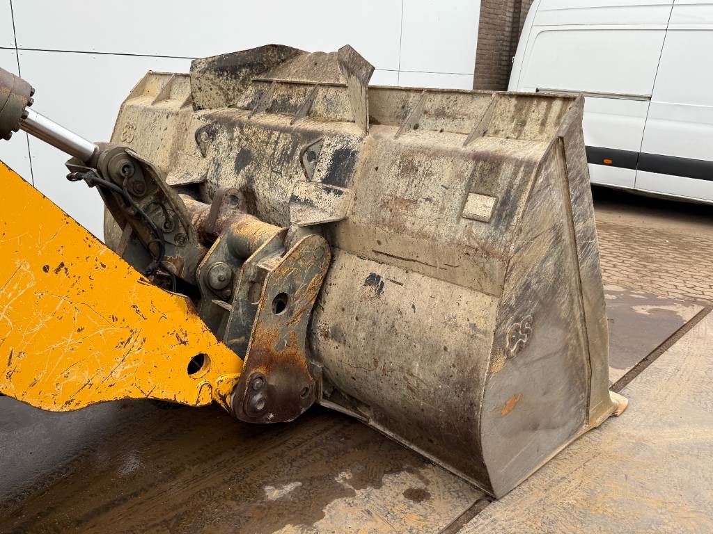 Liebherr L550 X-Power - Quick Coupler / Automatic Greasing