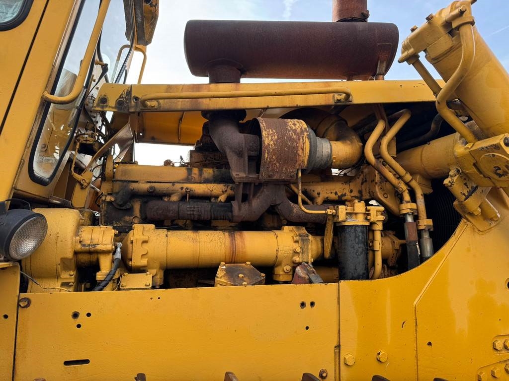 CAT D9H