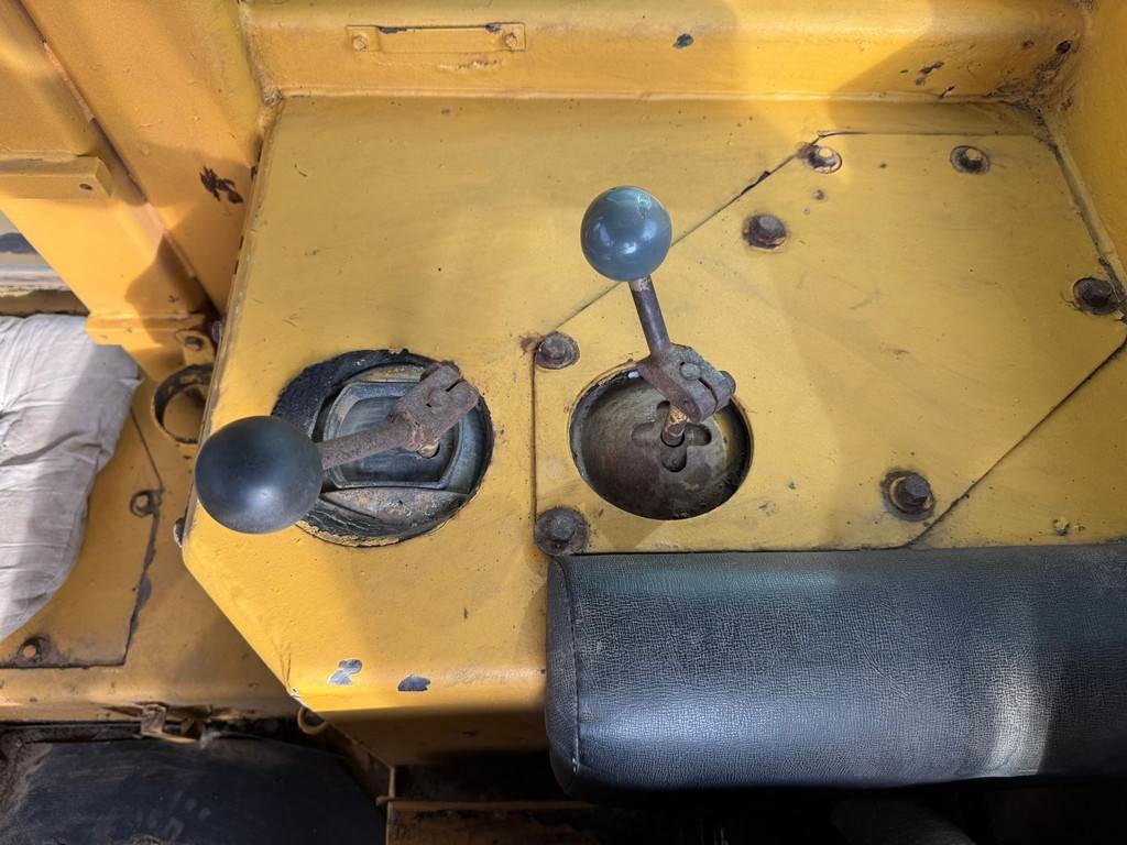 CAT D9H