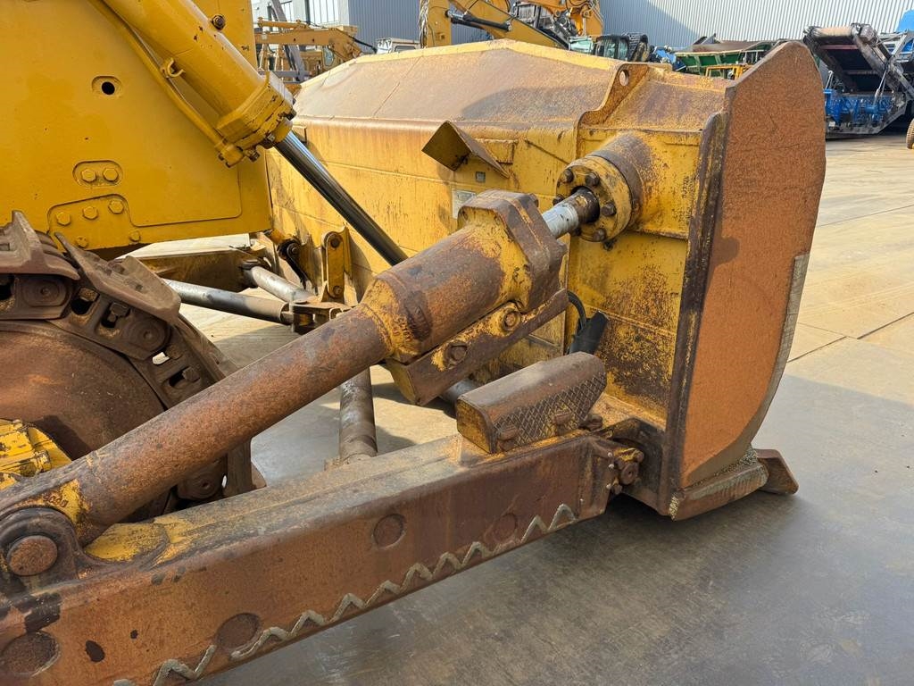 CAT D9H
