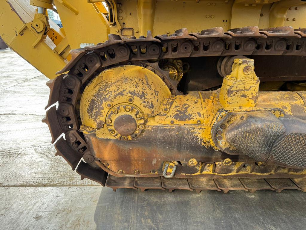 CAT D9H
