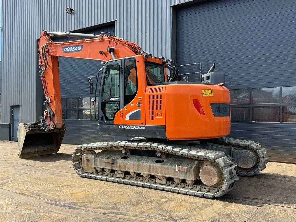 Doosan DX235LCR-5 - 680 hours