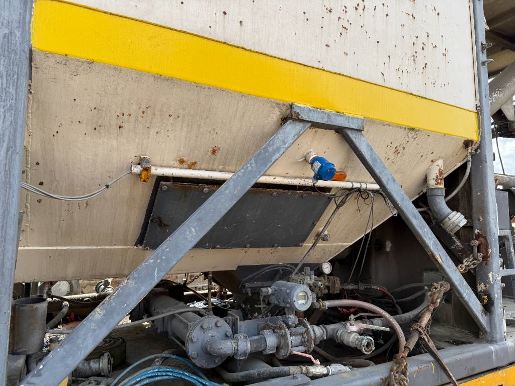 Wirtgen WM400 + Broshuis Trailer - Menginstallatie
