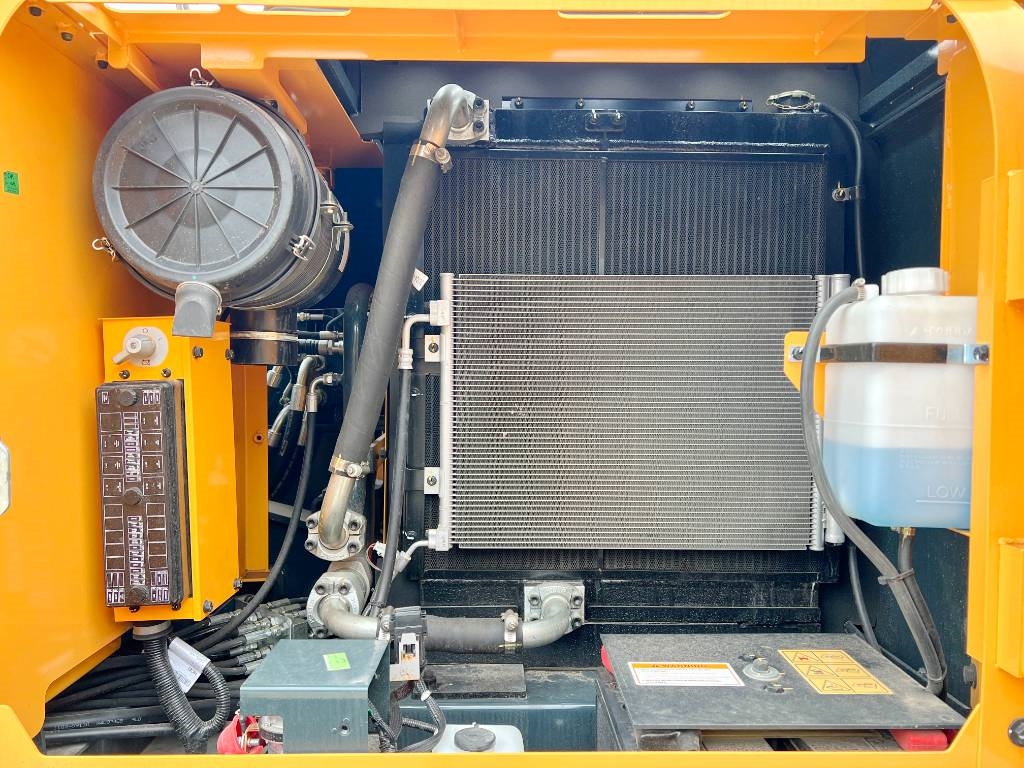 Hyundai R140L - New / Unused / 2025 Model