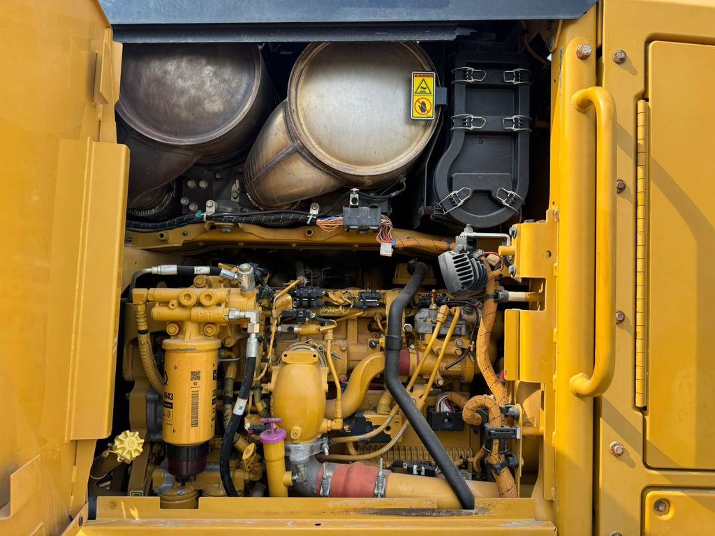 CAT 140M3
