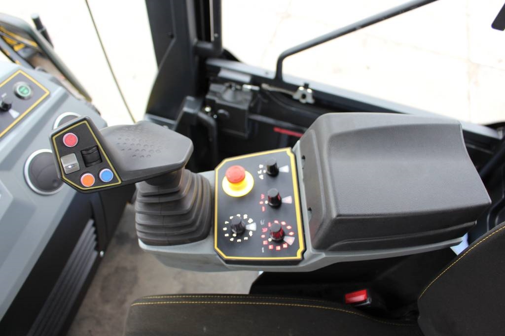 Bomag BW 154 AP-5 AM