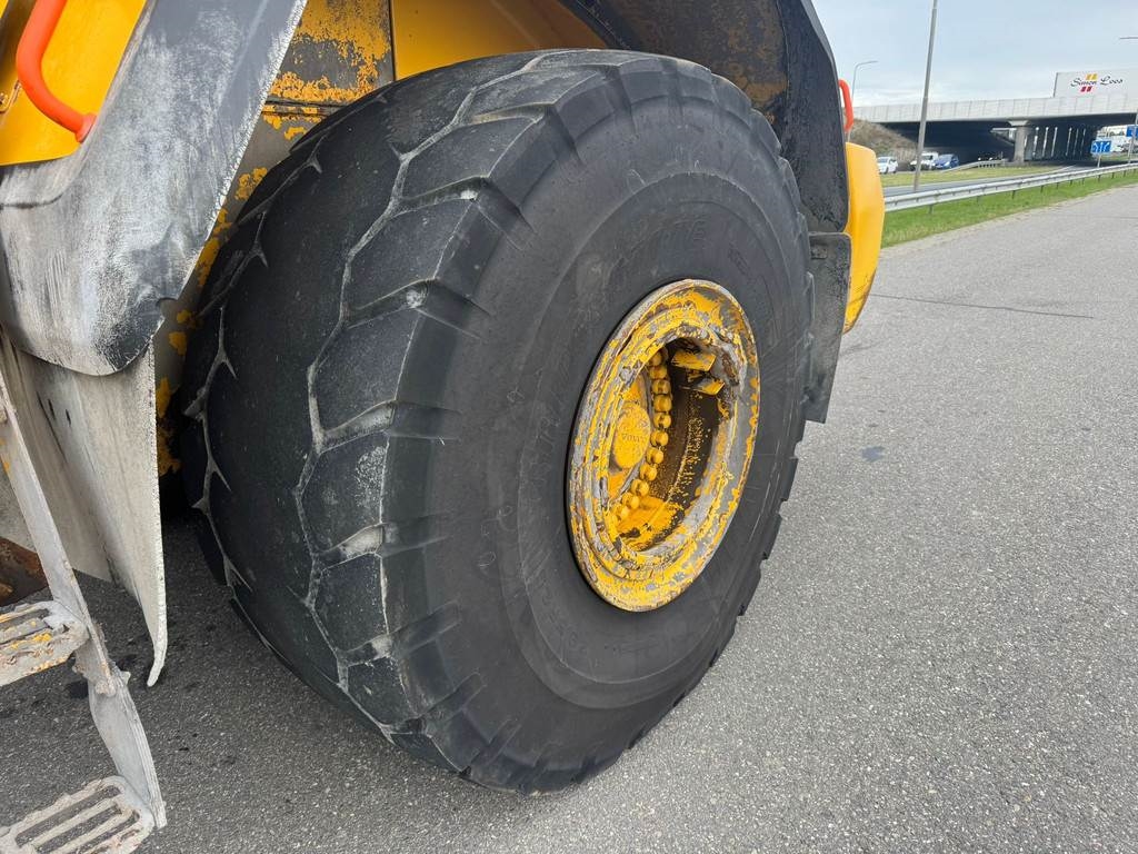 Volvo L220H