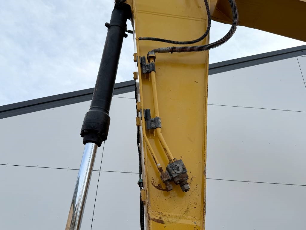 CAT 329ELN German Machine / Quick Coupler