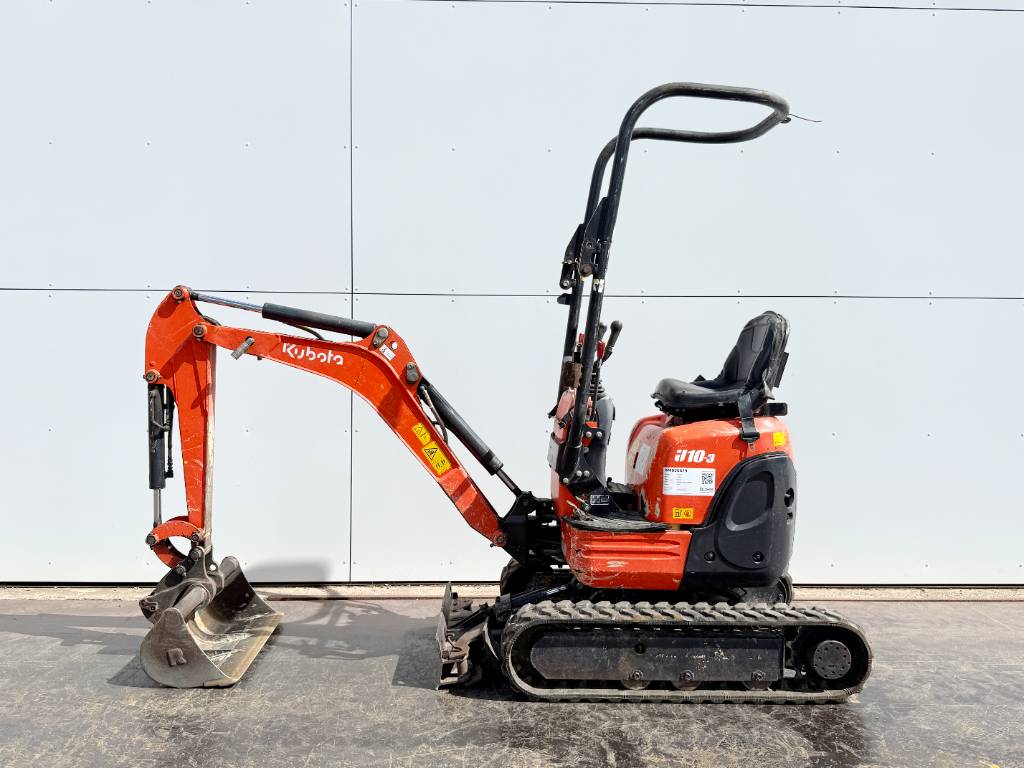 Kubota U10-3 - Hydr. Undercarriage / Hammer Lines