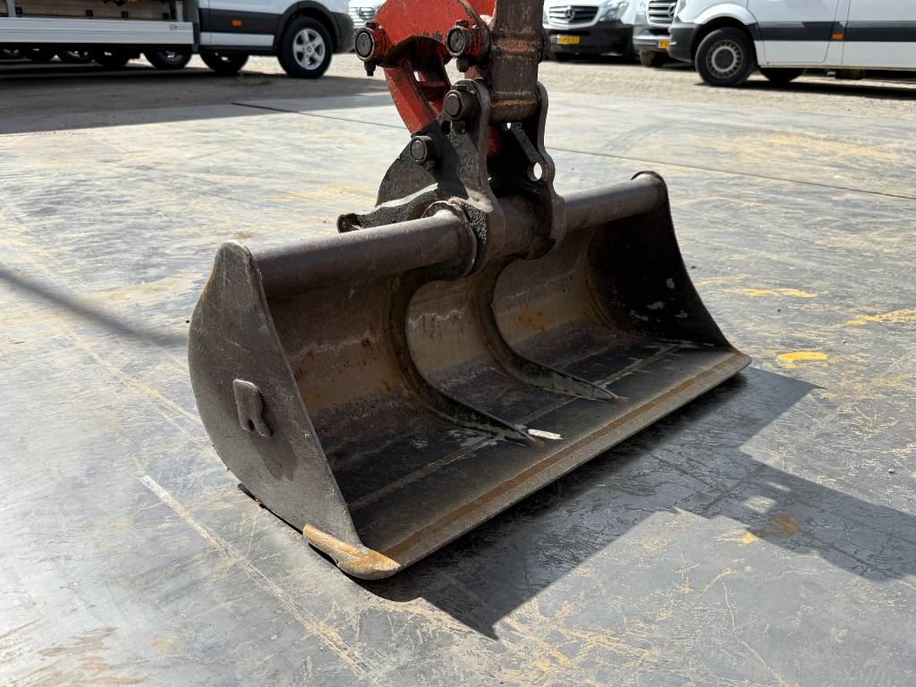 Kubota U10-3 - Hydr. Undercarriage / Hammer Lines
