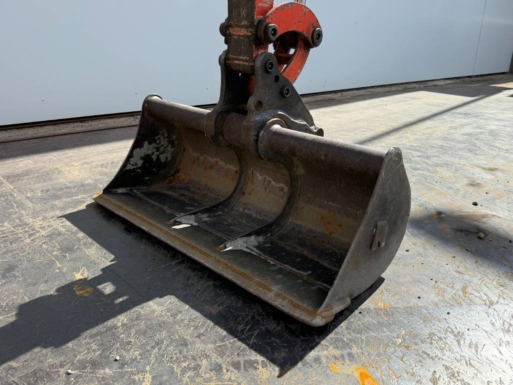 Kubota U10-3 - Hydr. Undercarriage / Hammer Lines