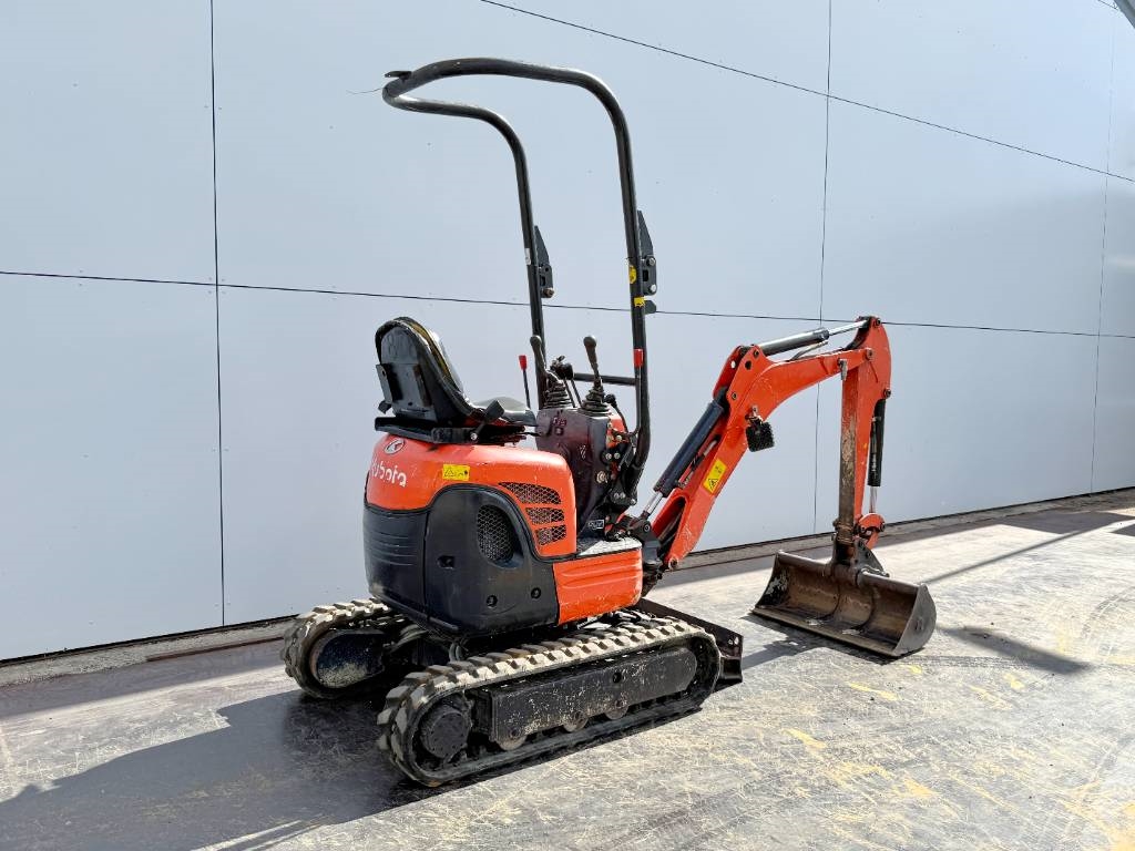 Kubota U10-3 - Hydr. Undercarriage / Hammer Lines