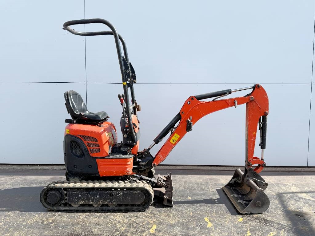 Kubota U10-3 - Hydr. Undercarriage / Hammer Lines