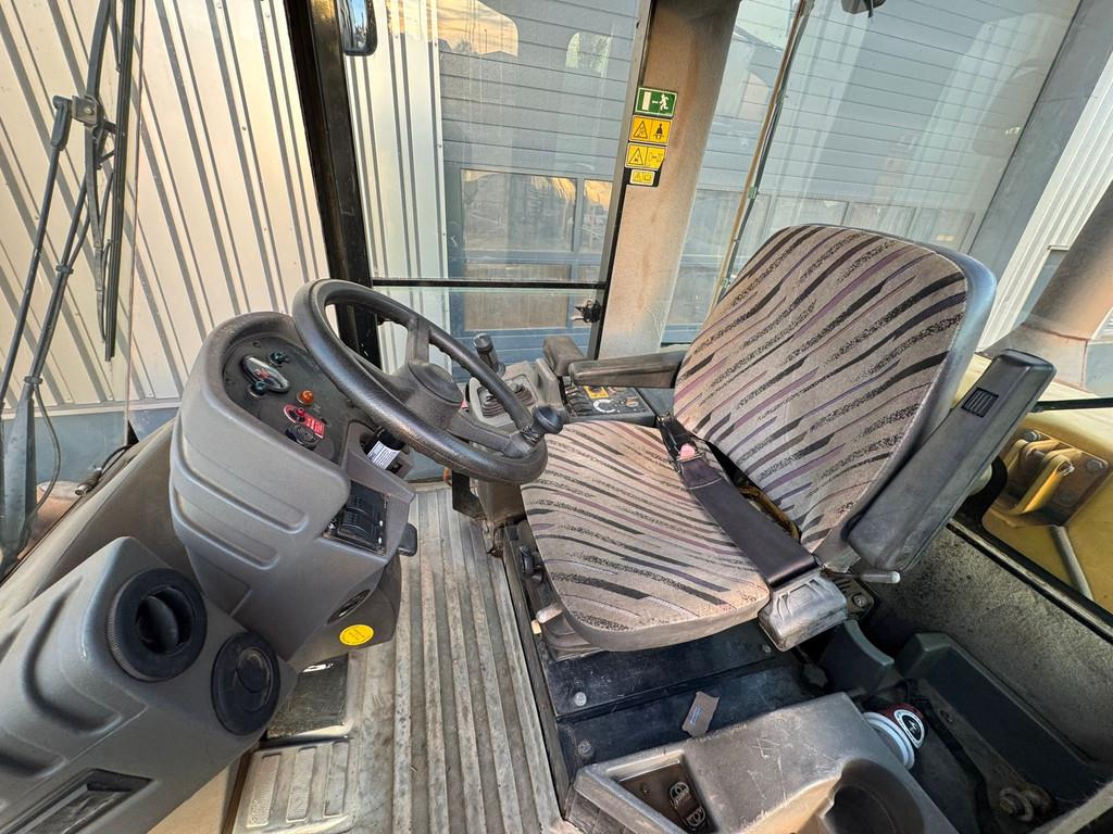 CAT CP76 Padfoot roller