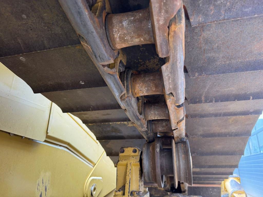 CAT D6T LGP
